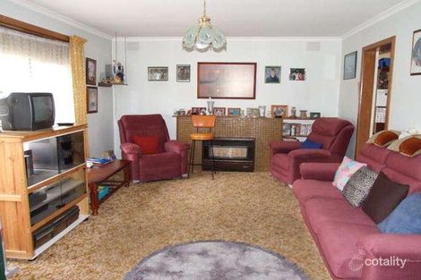 Property photo of 25 Carroll Avenue Millgrove VIC 3799