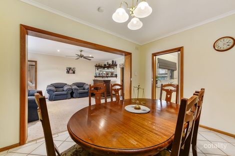 Property photo of 27 Currawong Crescent Mount Gambier SA 5290
