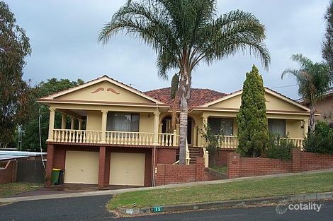 16 Collinson St, Beaconsfield, WA 6162