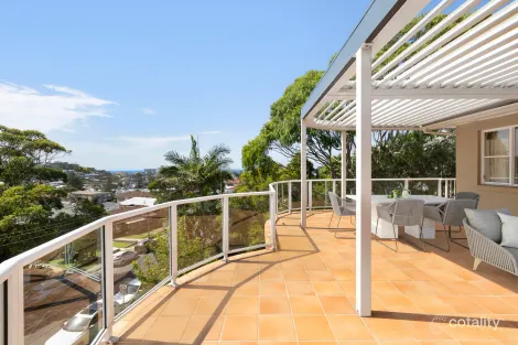 Property photo of 23 Undercliff Road Freshwater NSW 2096