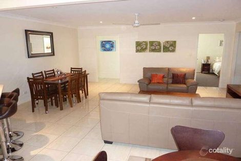 Property photo of 2 Archbold Court Marian QLD 4753