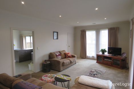 Property photo of 1/204 Chisholm Street Soldiers Hill VIC 3350