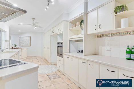 Property photo of 277-279 Toogood Road Bayview Heights QLD 4868
