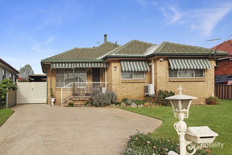 7 Fernlea Pl, Canley Heights, NSW 2166