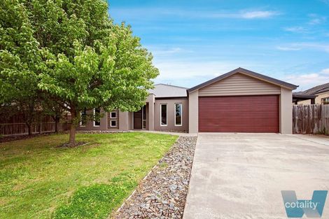 Property photo of 8 Kooralbyn Court Eastwood VIC 3875