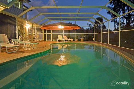 Property photo of 16 Riverdowns Crescent Helensvale QLD 4212