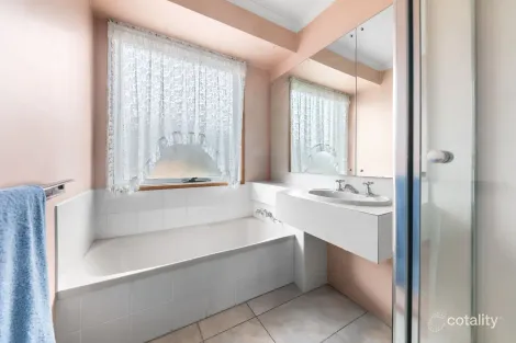Property photo of 52 Ailsa Street South Altona Meadows VIC 3028