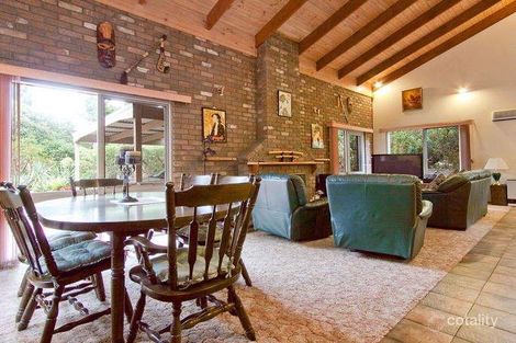 Property photo of 9 Oak Grove Mount Martha VIC 3934