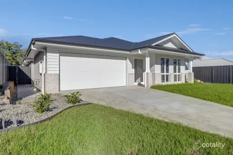 18a Wildwood Way, Thrumster, NSW 2444