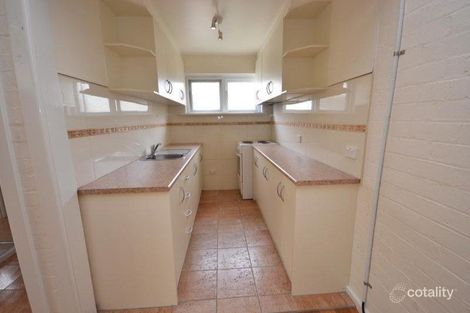 Property photo of 6 Xavier Grove Reservoir VIC 3073