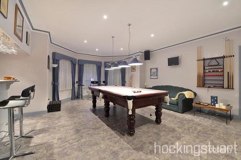 Property photo of 1 Settlers Hill Place Narre Warren North VIC 3804