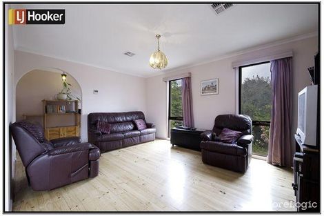 Property photo of 10 Hirst Place Giralang ACT 2617