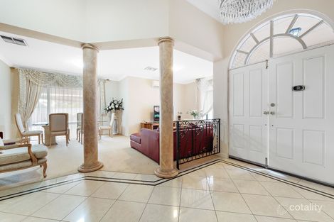 Property photo of 10 Killaloe Place Waterford WA 6152