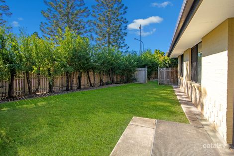 Property photo of 1 Fanning Court Pacific Pines QLD 4211