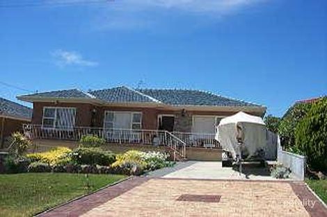 34 Pomfret Rd, Spearwood, WA 6163