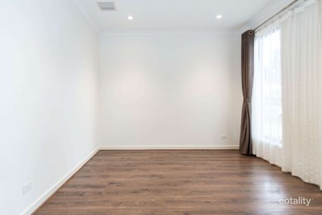 Property photo of 15 Littlecroft Street Point Cook VIC 3030