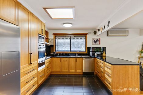 Property photo of 13 Erica Crescent Kilsyth VIC 3137