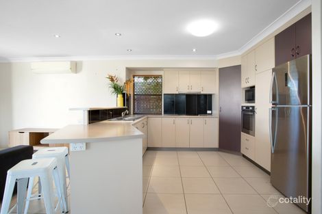 Property photo of 27 Bradco Avenue Ooralea QLD 4740