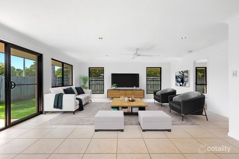 Property photo of 5 Oakdale Circuit Currimundi QLD 4551