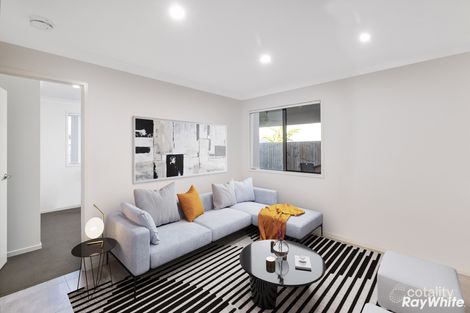 Property photo of 6 Sienna Circuit Yarrabilba QLD 4207