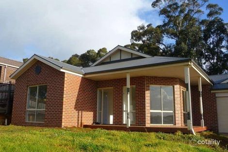 7 Summerhill Bvd, Drouin, VIC 3818