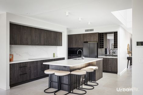 Property photo of 1 Woodhall Close Colebee NSW 2761