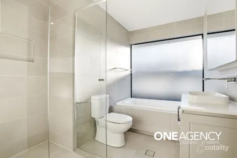Property photo of 11 Constellation Way Caddens NSW 2747