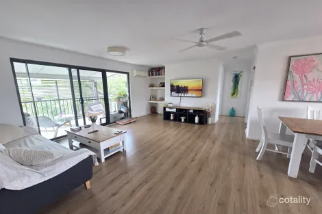 28/66 University Dr, Meadowbrook, QLD 4131