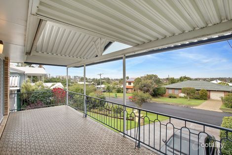 Property photo of 6 Brentwood Avenue Mooloolaba QLD 4557