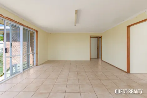 Property photo of 1 Blue Water Drive Elliott Heads QLD 4670