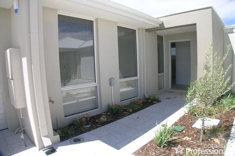 Property photo of 2/18 Whinhill Loop Baldivis WA 6171