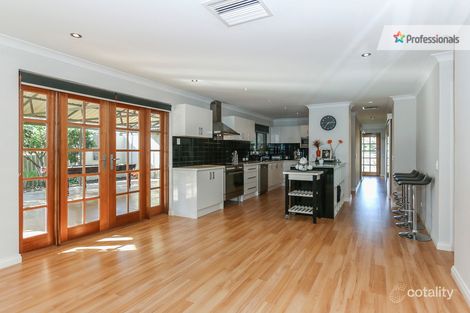 Property photo of 24 Markham Way Swan View WA 6056