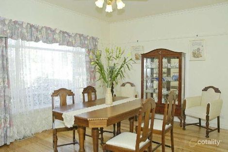 Property photo of 15 Maple Street Mount Waverley VIC 3149