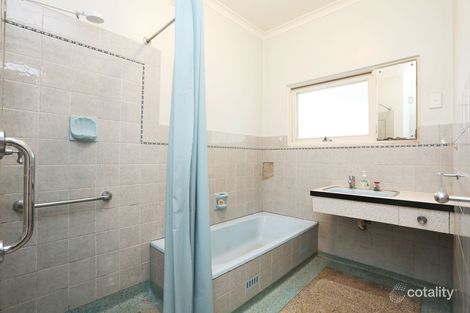Property photo of 21 Essex Street Woodville Gardens SA 5012