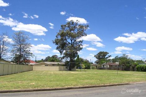 18 Parkin Rd, Colyton, NSW 2760