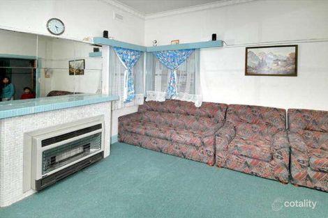 Property photo of 12 Lyons Street Maidstone VIC 3012