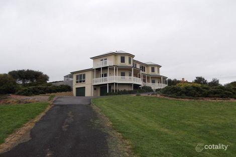 Property photo of 12 Logans Beach Road Warrnambool VIC 3280