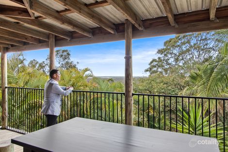Property photo of 42 Tamworth Drive Helensvale QLD 4212