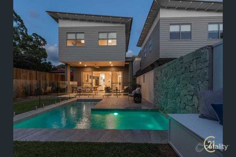 2/239 Weyba Rd, Noosaville, QLD 4566