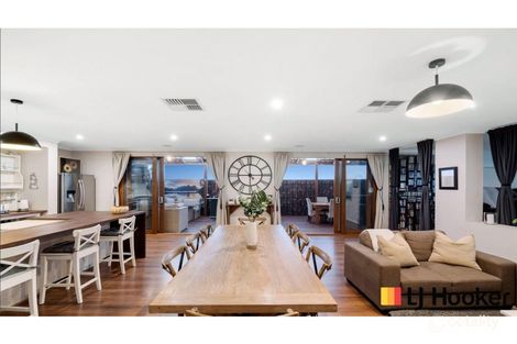 Property photo of 10 Clement Way Melton South VIC 3338