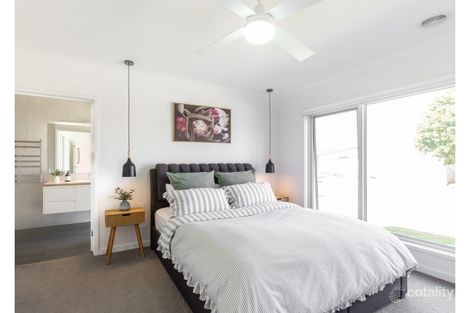 Property photo of 10 Spring Garden Drive Warrnambool VIC 3280