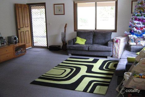 Property photo of 64 Scanlan Street Sunshine Acres QLD 4655