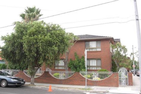 1 Gordon St, Fairfield, VIC 3078