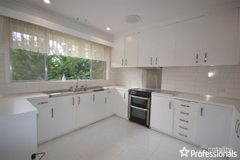 Property photo of 5 Union Road Wandin North VIC 3139
