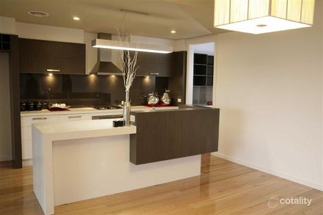 Property photo of 31 Phillip Hyland Drive Yarrawonga VIC 3730