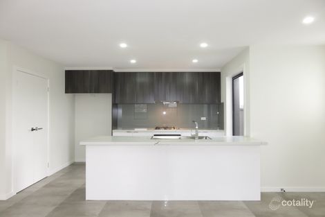 Property photo of 11 Enoch Walk Wollert VIC 3750