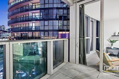 Property photo of 705/241 Harbour Esplanade Docklands VIC 3008