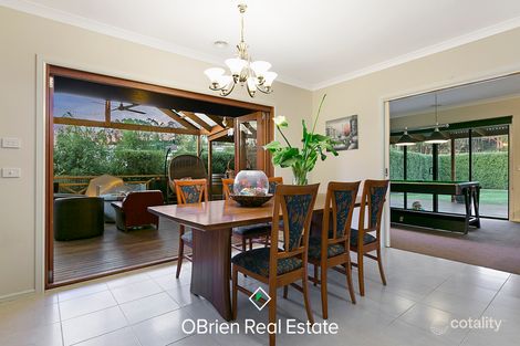 Property photo of 3 Mineral Court Drouin VIC 3818