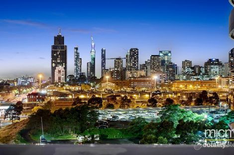 Property photo of 705/241 Harbour Esplanade Docklands VIC 3008