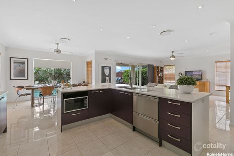 Property photo of 42 Lionheart Crescent Newport QLD 4020